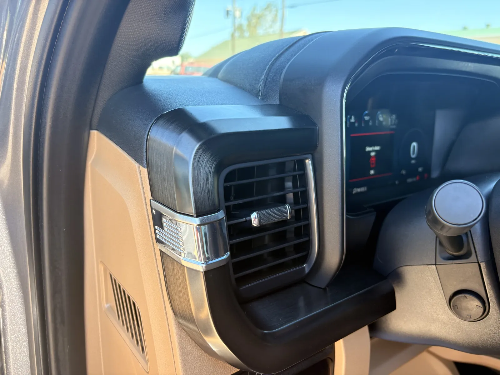 2024 Ford F-350 Super Duty Lariat - Photo 24