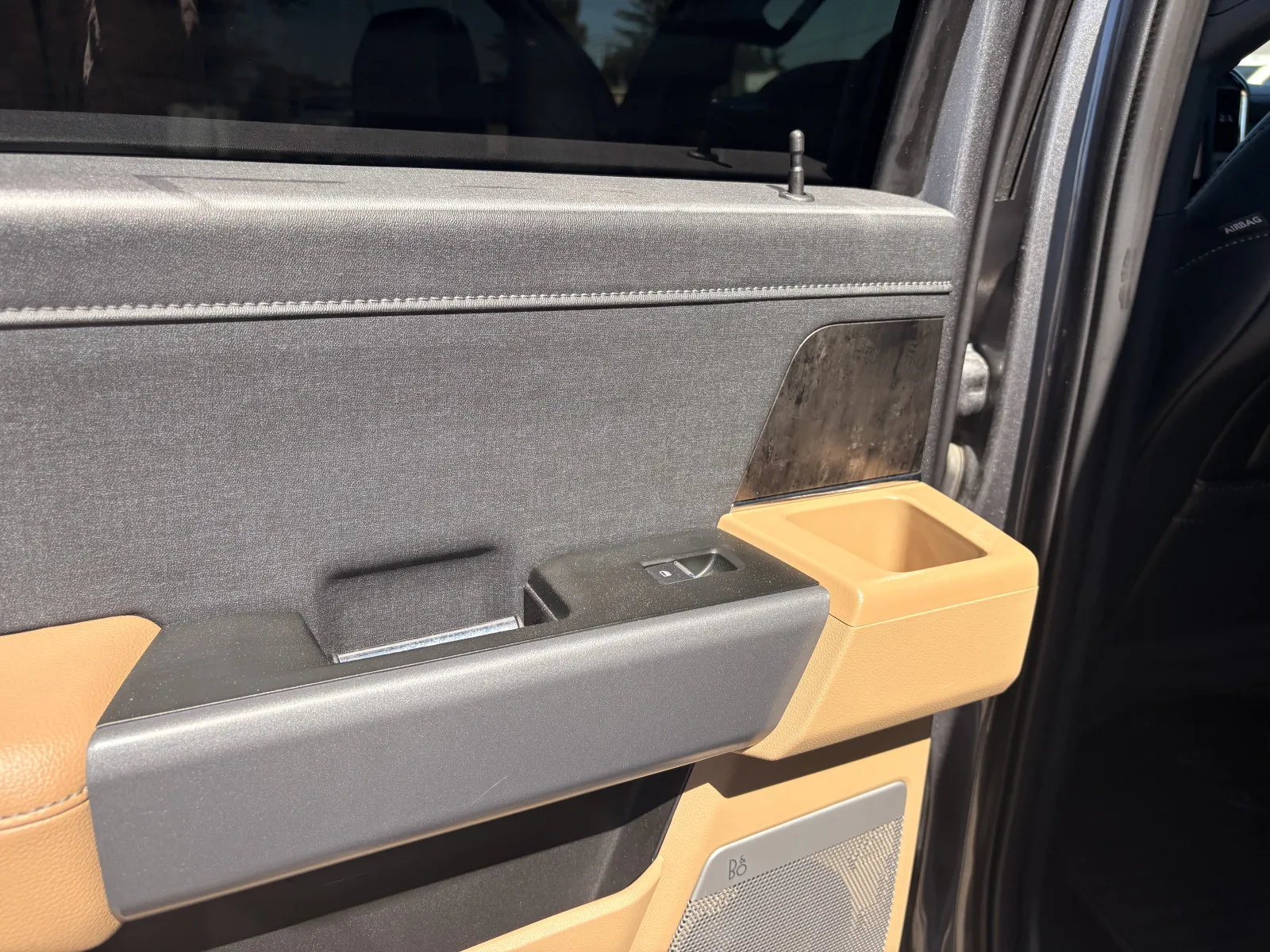 2024 Ford F-350 Super Duty Lariat - Photo 36