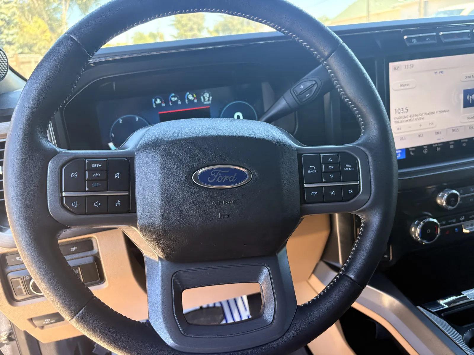 2024 Ford F-350 Super Duty Lariat - Photo 22