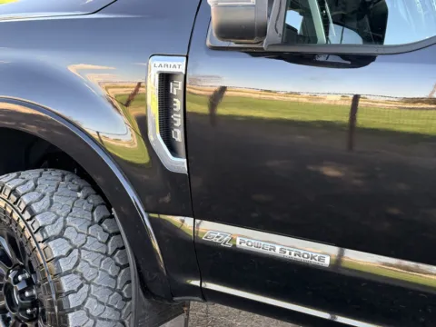 More photos of 2020 Ford F-350 Super Duty Lariat at Huntsman Wholesale LLC, ID