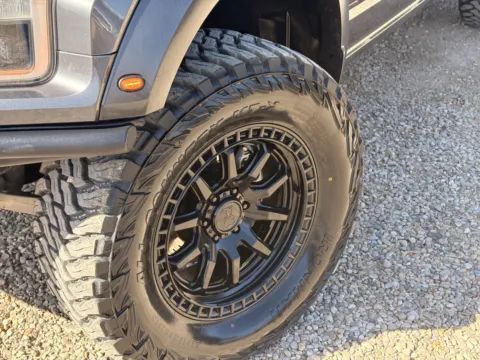 More photos of 2018 Ford F-150 Raptor at Huntsman Wholesale LLC, ID