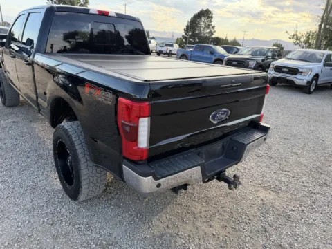More photos of 2018 Ford F-350 Super Duty Lariat at Huntsman Wholesale LLC, ID