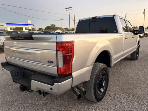 More photos of 2017 Ford F-350 Super Duty Platinum at Huntsman Wholesale LLC, ID