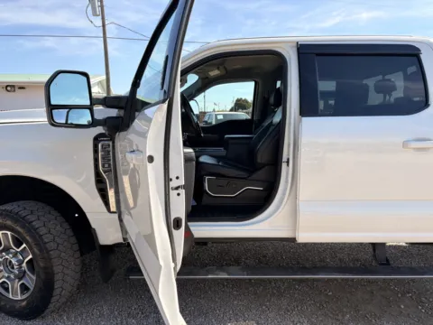 More photos of 2024 Ford F-350 Super Duty Lariat at Huntsman Wholesale LLC, ID