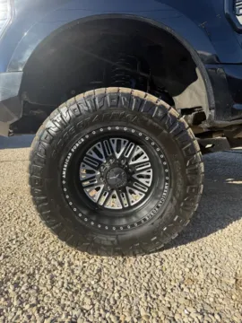 More photos of 2017 Ford Super Duty F-350 SRW XLT at Huntsman Wholesale LLC, ID