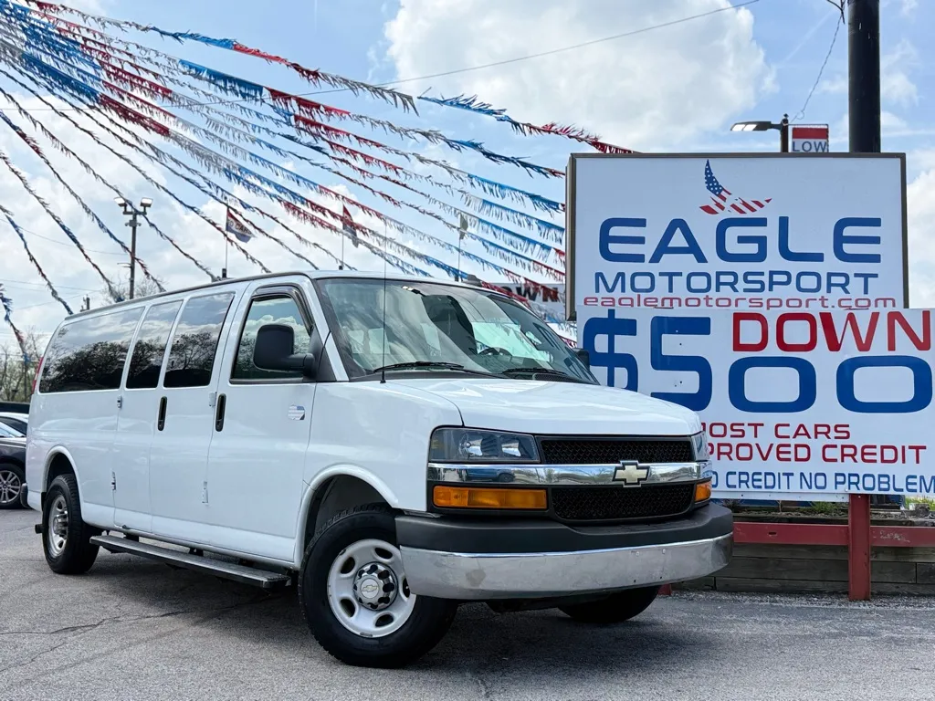 White 2016 CHEVROLET EXPRESS G3500 LT for sale in Lake Station, IN