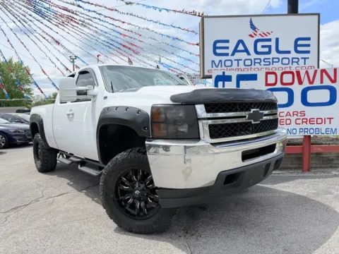 More photos of 2013 CHEVROLET SILVERADO 2500 HEAVY DUTY LT at Northwest Indiana Auto Outlet, IN