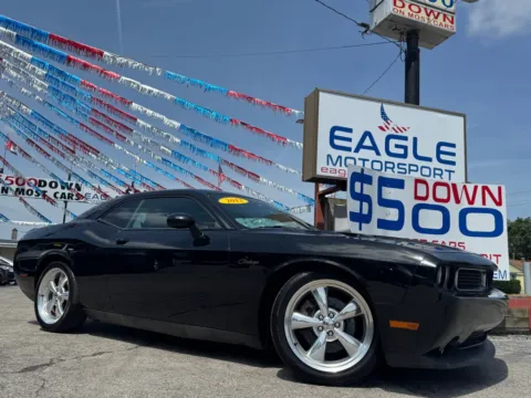 More photos of 2012 DODGE CHALLENGER R/T at Northwest Indiana Auto Outlet, IN