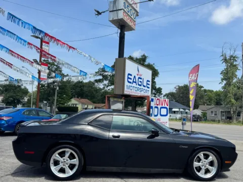 More photos of 2012 DODGE CHALLENGER R/T at Northwest Indiana Auto Outlet, IN