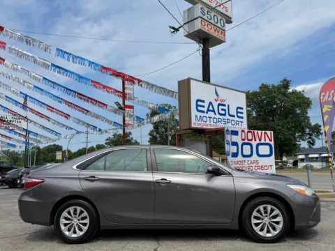 More photos of 2015 TOYOTA CAMRY HYBRID at Northwest Indiana Auto Outlet, IN
