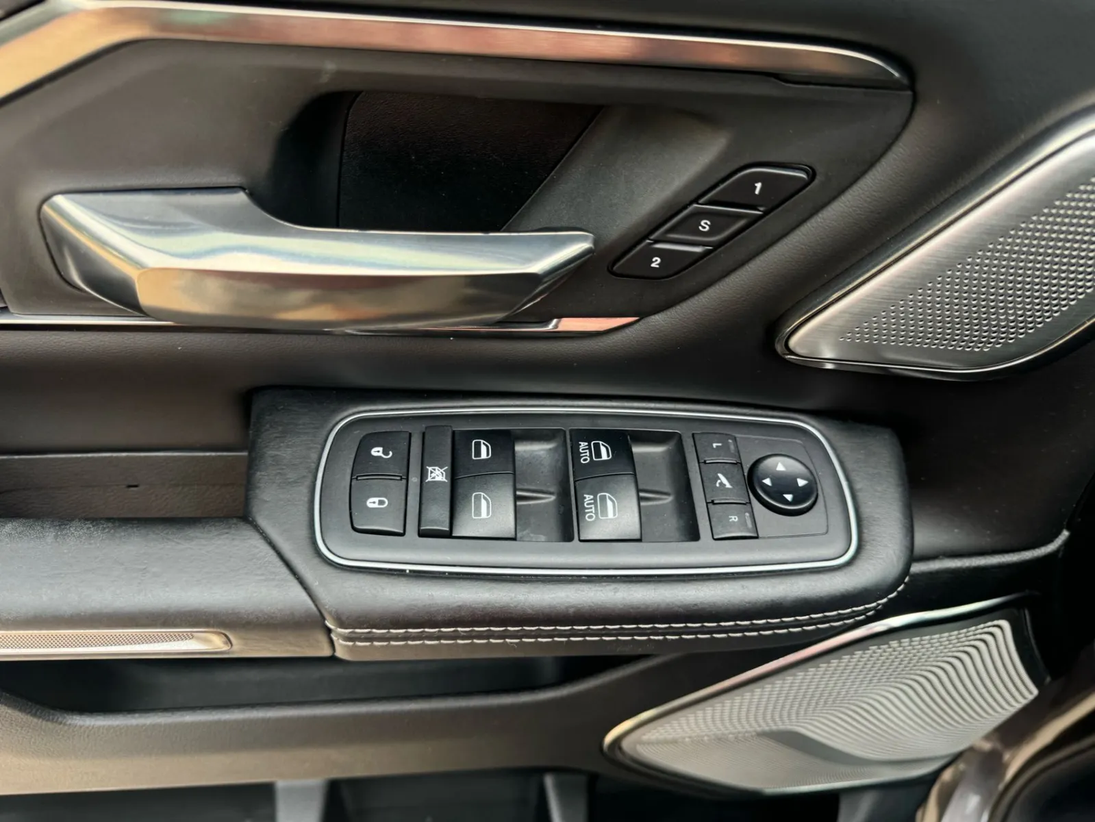 2019 RAM Ram 1500 Pickup Limited - Photo 13