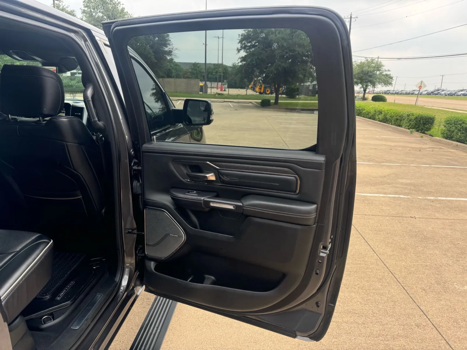 2019 RAM Ram 1500 Pickup Limited - Photo 19