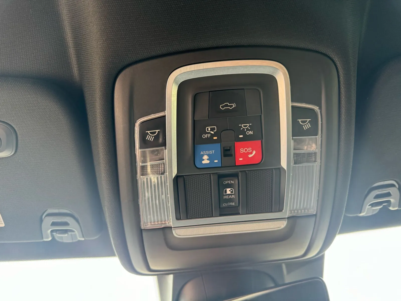 2019 RAM Ram 1500 Pickup Limited - Photo 31