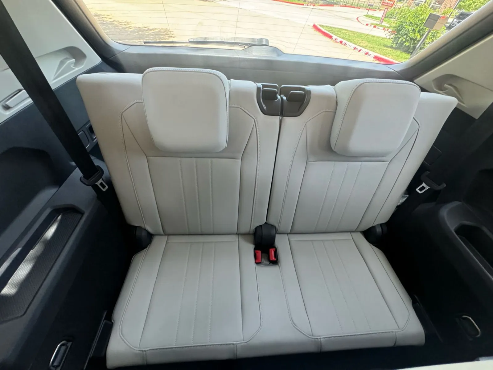 2022 Volkswagen Tiguan SE - Photo 21