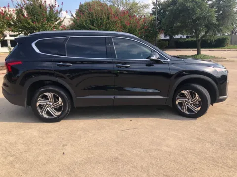 More photos of 2023 HYUNDAI SANTA FE SEL at Callahan Motor Company, TX