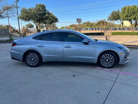 More photos of 2023 HYUNDAI SONATA HYBRID SEL at Callahan Motor Company, TX