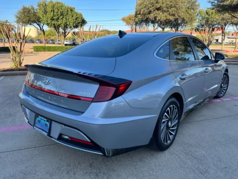 More photos of 2023 HYUNDAI SONATA HYBRID SEL at Callahan Motor Company, TX