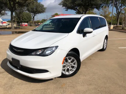 White 2021 CHRYSLER VOYAGER LX for sale in Fort Worth, TX