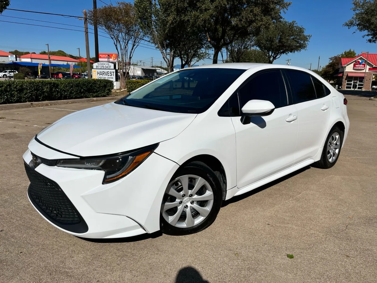 White 2021 TOYOTA COROLLA LE for sale in Fort Worth, TX