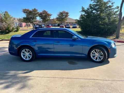 More photos of 2021 CHRYSLER 300 TOURING at Callahan Motor Company, TX