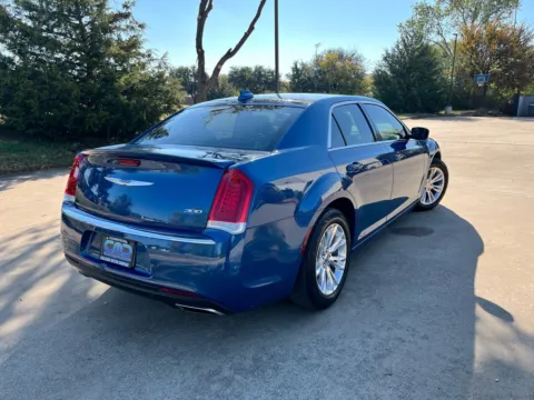 More photos of 2021 CHRYSLER 300 TOURING at Callahan Motor Company, TX