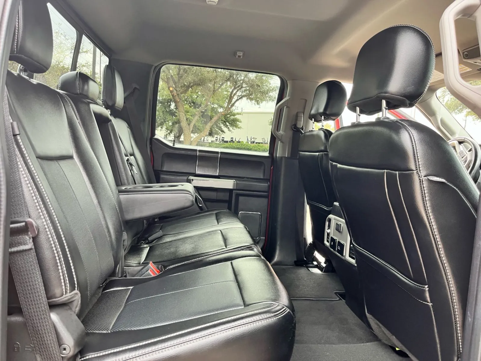 2021 Ford F-350 Super Duty Lariat - Photo 20