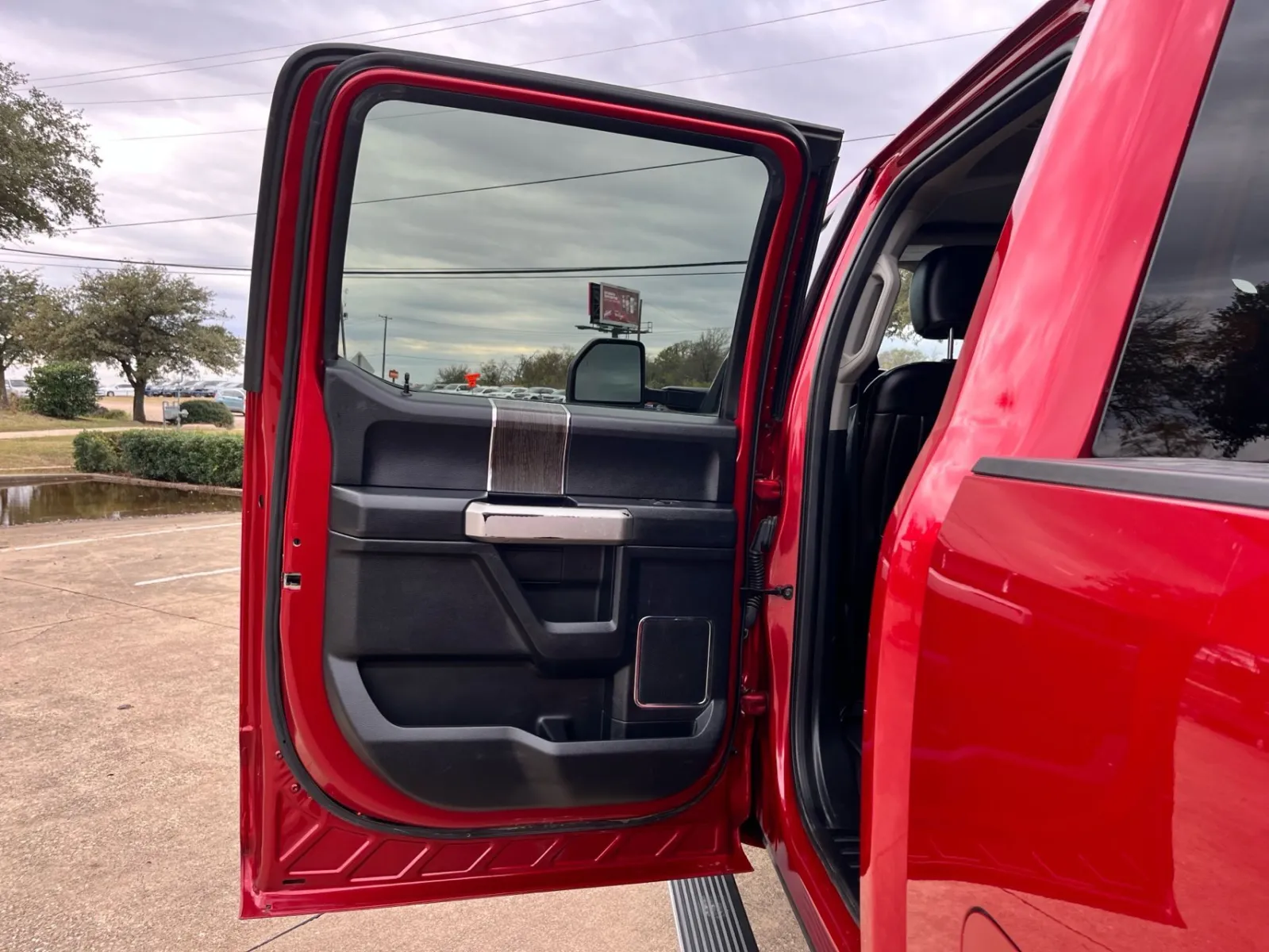 2021 Ford F-350 Super Duty Lariat - Photo 22