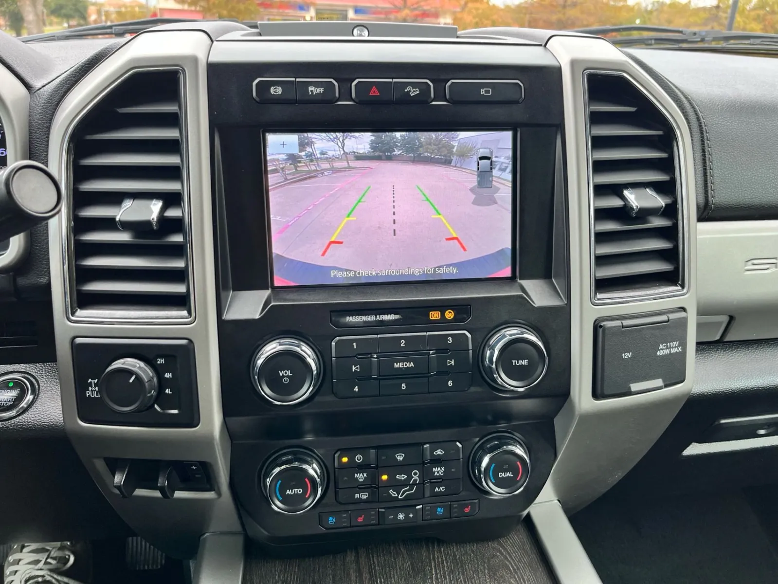 2021 Ford F-350 Super Duty Lariat - Photo 27