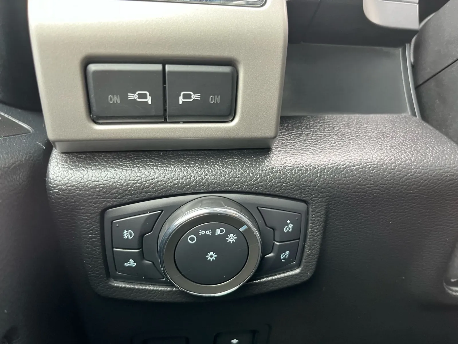2021 Ford F-350 Super Duty Lariat - Photo 30
