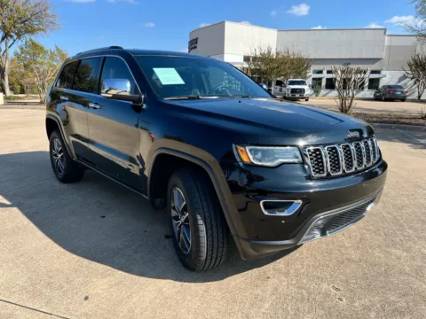 Another view of 2018 JEEP GRAND CHEROKEE LIMITED 4X4 for sale in Fort Worth, TX at Callahan Motor Company