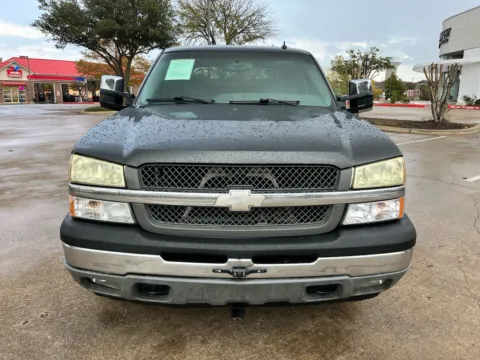 Photos of 2005 CHEVROLET AVALANCHE Z66 for sale in Fort Worth, TX at Callahan Motor Company