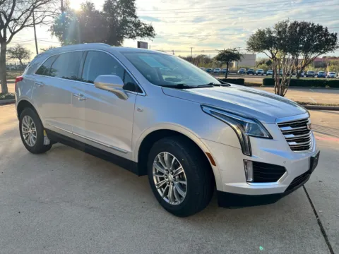 Another view of 2017 CADILLAC XT5 LUXURY for sale in Fort Worth, TX at Callahan Motor Company