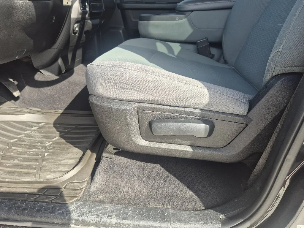 2019 RAM Ram 1500 Classic Tradesman - Photo 16