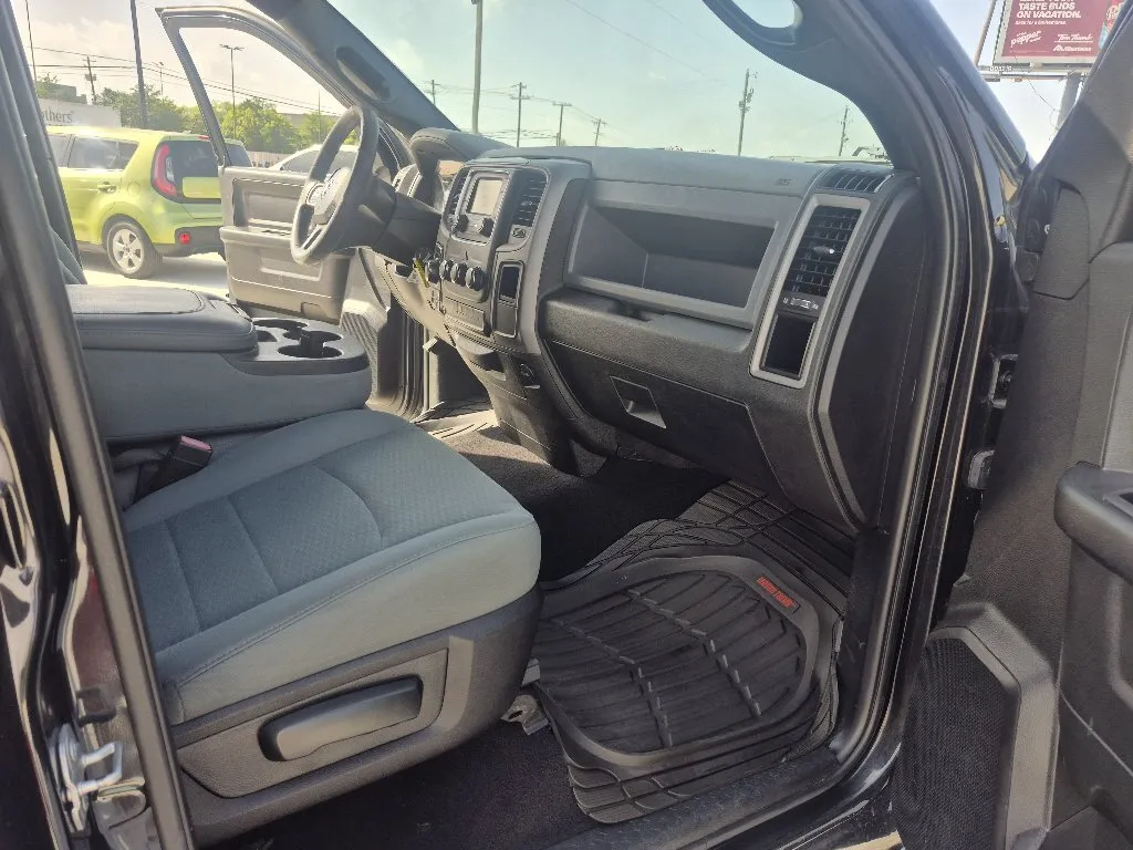 2019 RAM Ram 1500 Classic Tradesman - Photo 18