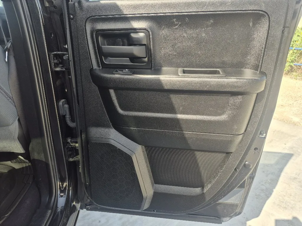 2019 RAM Ram 1500 Classic Tradesman - Photo 19