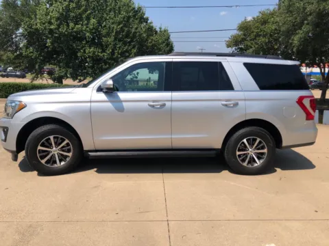 Photos of 2019 FORD EXPEDITION XLT for sale in Fort Worth, TX at Callahan Motor Company