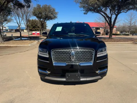 Another view of 2020 LINCOLN NAVIGATOR STANDARD for sale in Fort Worth, TX at Callahan Motor Company