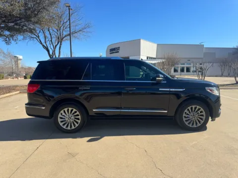 More photos of 2020 LINCOLN NAVIGATOR STANDARD at Callahan Motor Company, TX