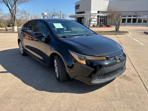 Another view of 2020 TOYOTA COROLLA LE for sale in Fort Worth, TX at Callahan Motor Company