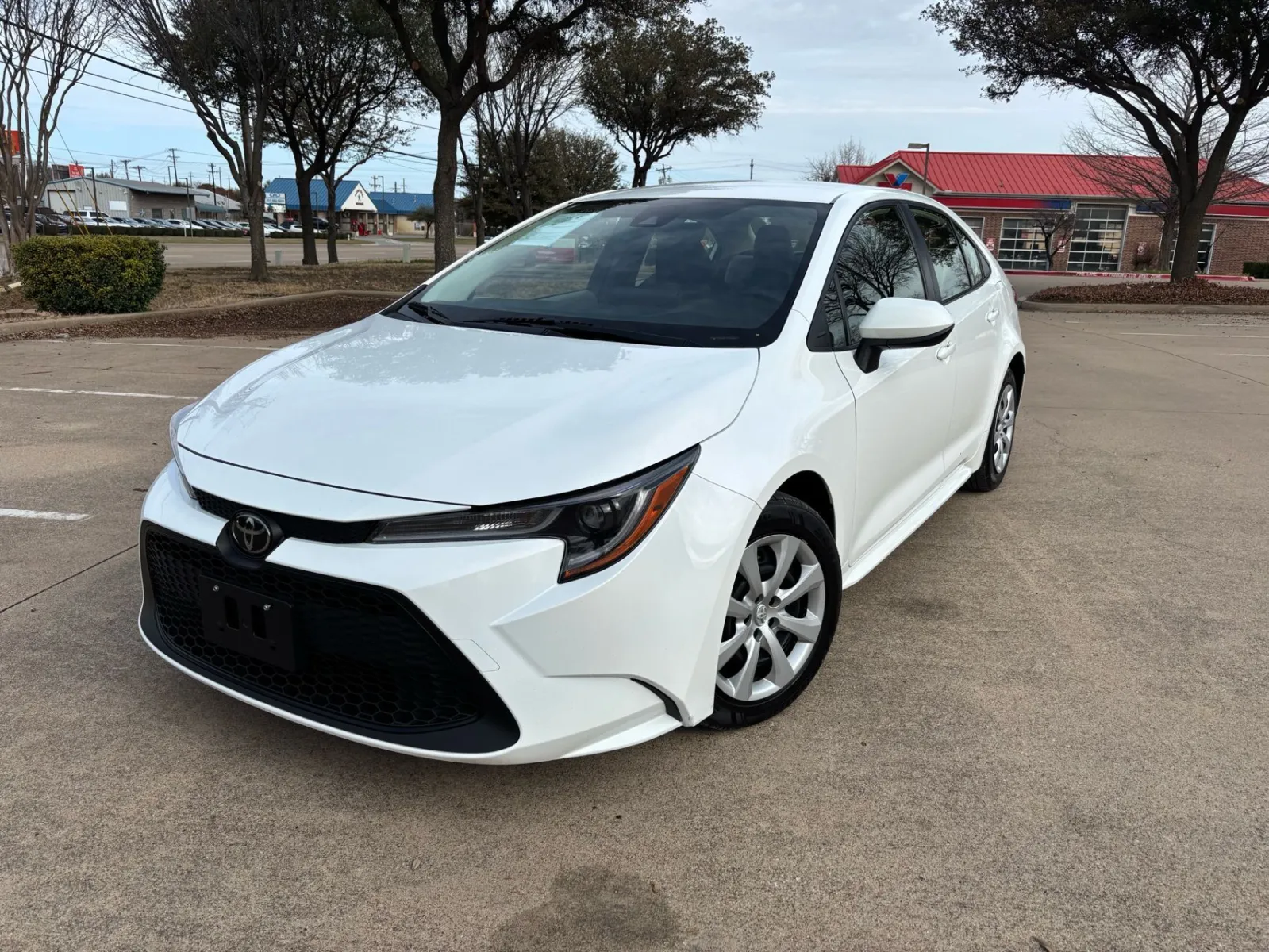 White 2022 TOYOTA COROLLA LE for sale in Fort Worth, TX