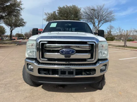 Photos of 2016 FORD F-250 SUPER DUT LARIAT for sale in Fort Worth, TX at Callahan Motor Company