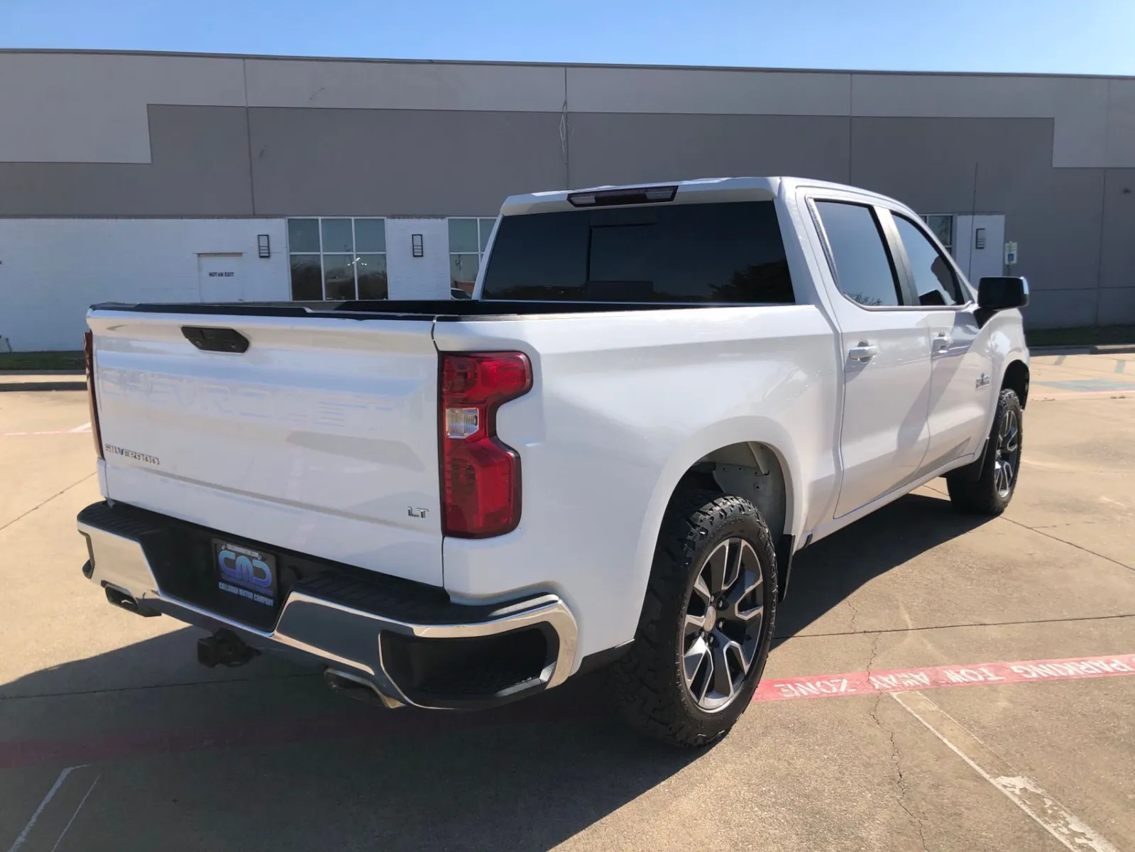 2020 Chevrolet Silverado 1500 LT - Photo 6