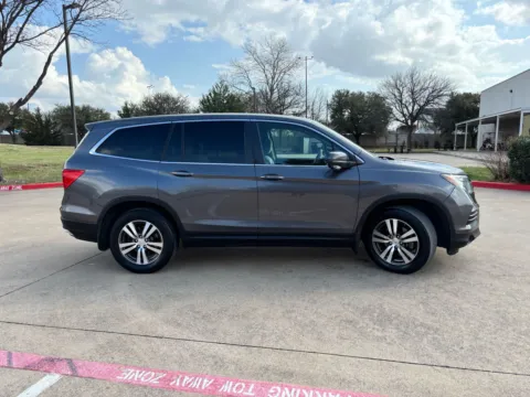 More photos of 2016 HONDA PILOT EX at Callahan Motor Company, TX