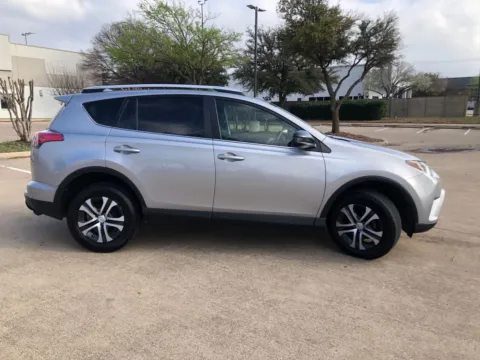 More photos of 2018 TOYOTA RAV4 LE at Callahan Motor Company, TX