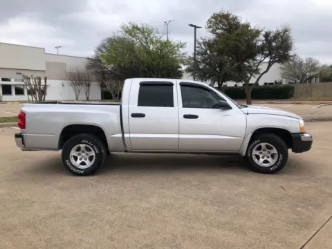 More photos of 2005 DODGE DAKOTA SLT at Callahan Motor Company, TX