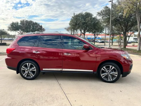 More photos of 2020 NISSAN PATHFINDER PLATINUM at Callahan Motor Company, TX