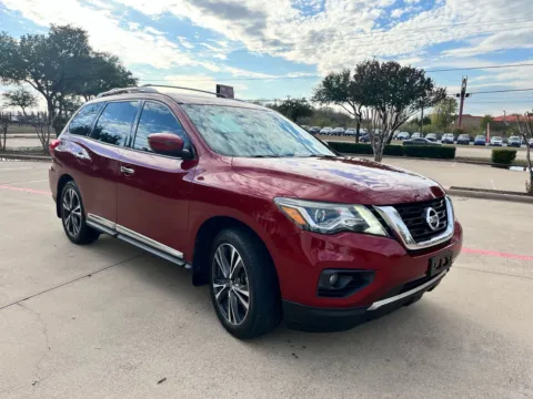 Another view of 2020 NISSAN PATHFINDER PLATINUM for sale in Fort Worth, TX at Callahan Motor Company