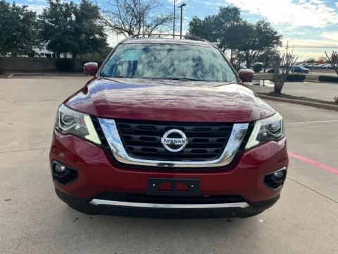 Photos of 2020 NISSAN PATHFINDER PLATINUM for sale in Fort Worth, TX at Callahan Motor Company