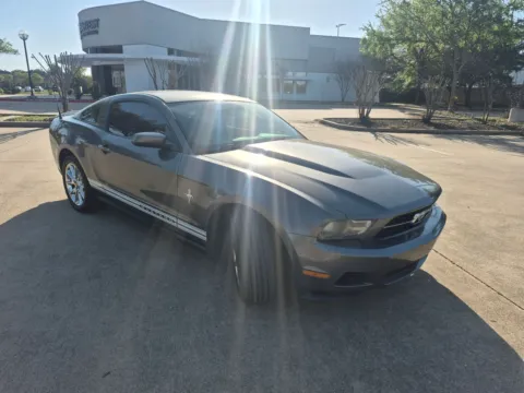 Photos of 2011 FORD MUSTANG V6 for sale in Fort Worth, TX at Callahan Motor Company