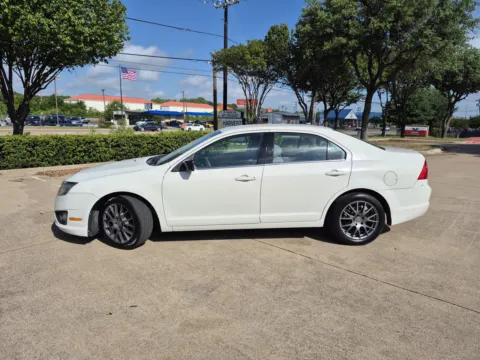 Photos of 2012 FORD FUSION SE for sale in Fort Worth, TX at Callahan Motor Company